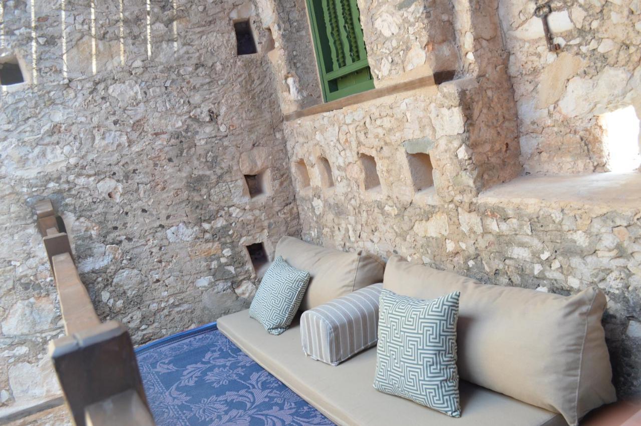 Casa Muse Kastellorizo Whole House Villa Meyísti Exteriör bild